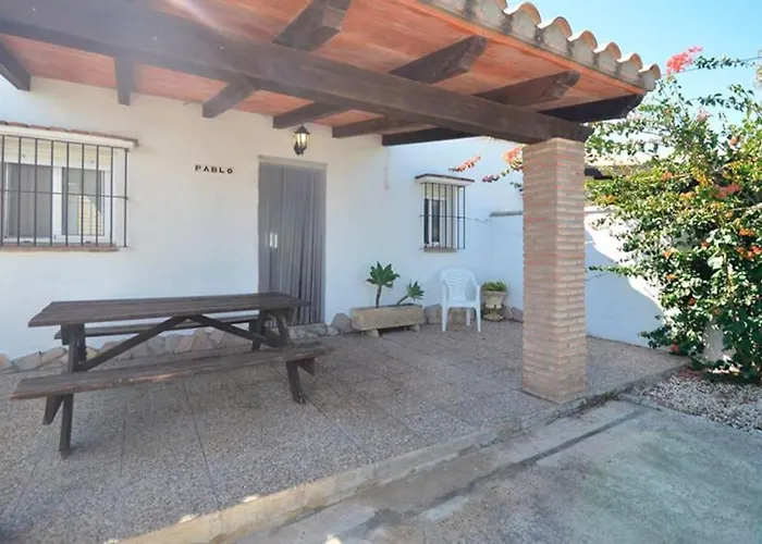 Casas Paqui y Pablo con piscina compartida en Complejo Rural el Mayorazgo