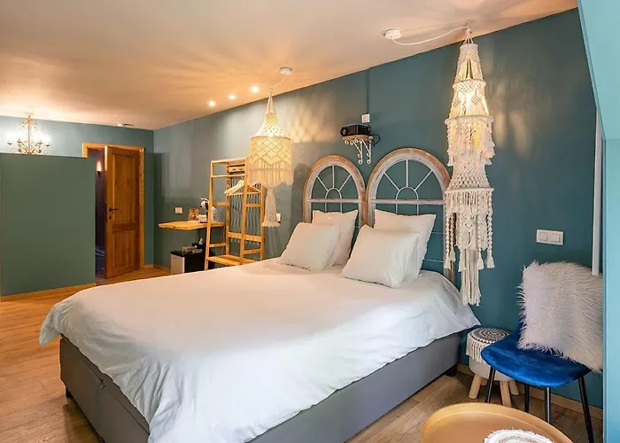 Bru-Lagoon Guesthouse