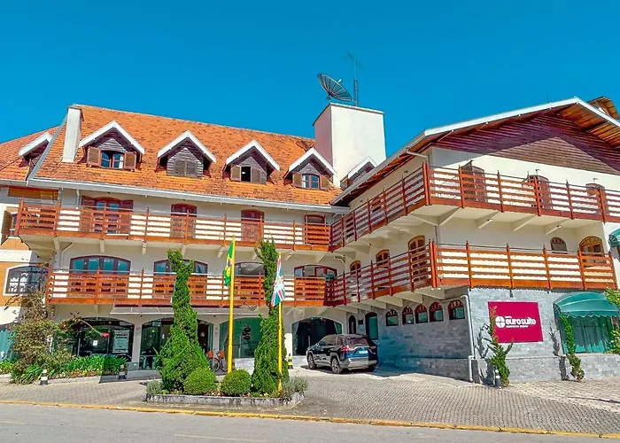 Hotel para famílias: Hotel Euro Suíte Campos do Jordão By Nacional Inn - A 800 metros da Vila Capivari