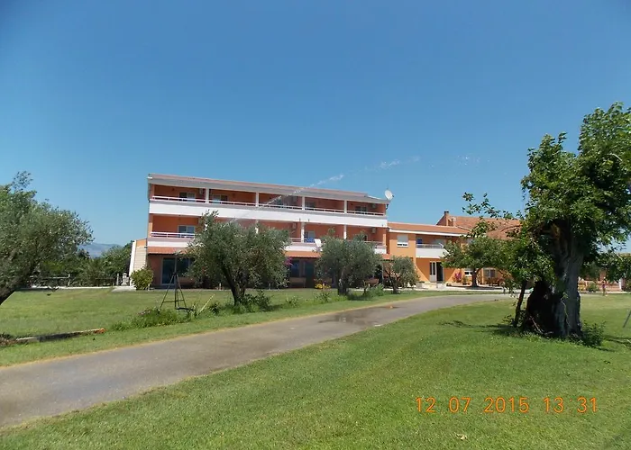 Delfini Holiday Homes
