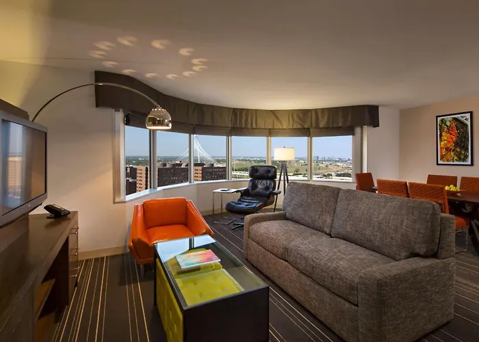 Boutique hotel only: Hyatt Regency Dallas