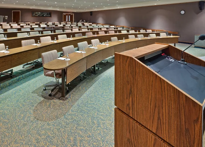 Holiday Inn Memphis-University Of Memphis By Ihg