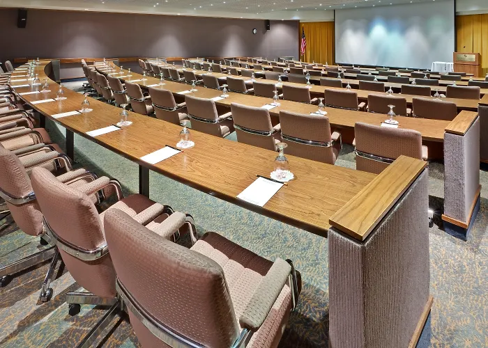 Holiday Inn Memphis-University Of Memphis By Ihg