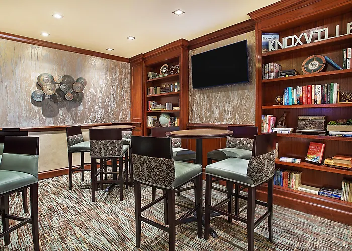 Hotel with pool: Crowne Plaza Knoxville Downtown University By Ihg