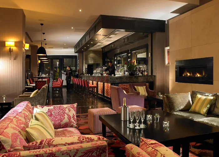 Luxury hotel only: Ashling Hotel Dublin