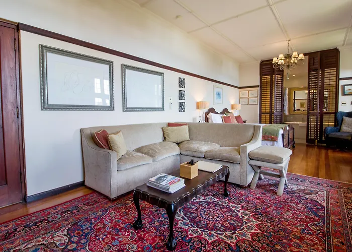 Camps Bay Retreat