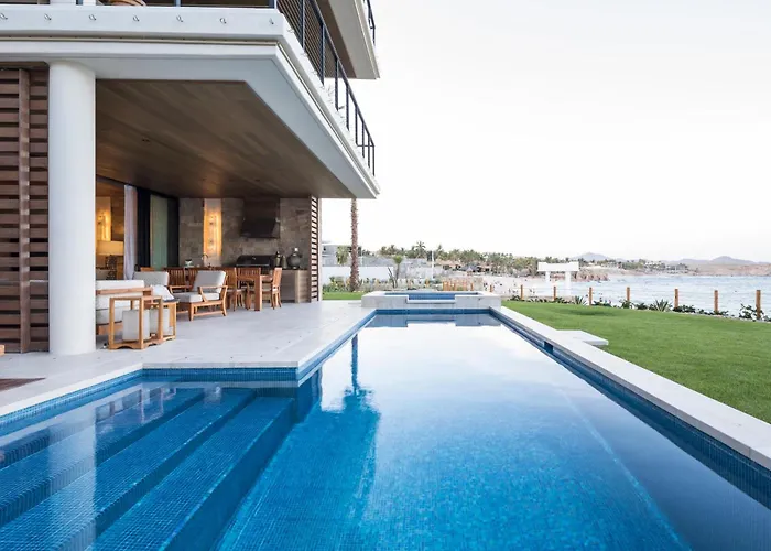Chileno Bay Resort & Residences, Auberge Collection