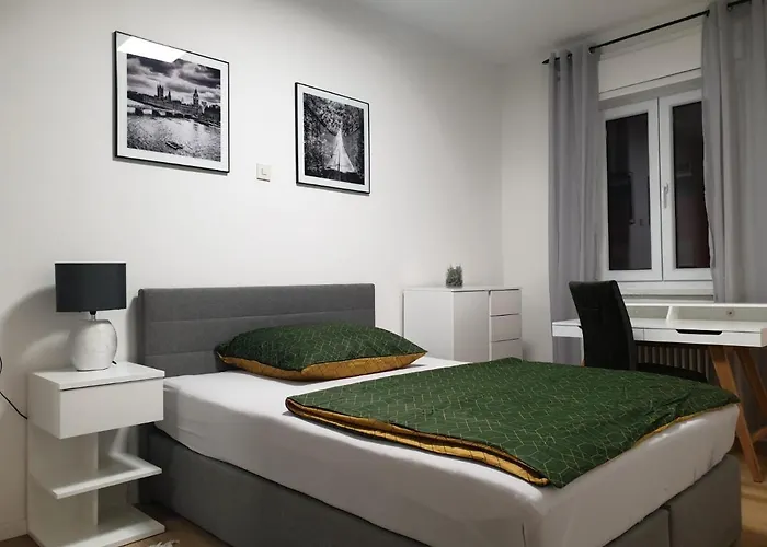 Günstiges Hotel: Swan Rooms