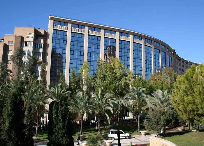Magic Atrium Plaza