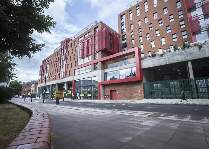 Hostel: St Pancras Way, Camden