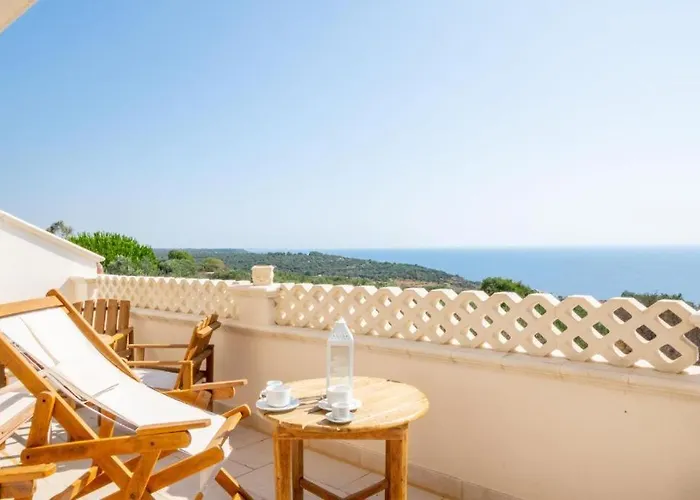 Finisterrae Rooms And Suites