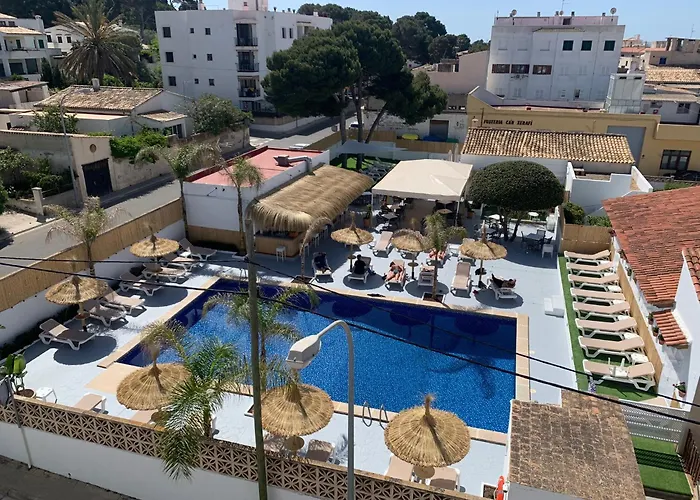 Hotel de 3 estrellas: Hotel Chevy & Suites