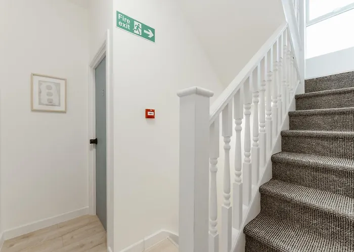 Pension Guide Finsbury Park Star Apartments