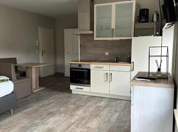 Monteur Zimmer