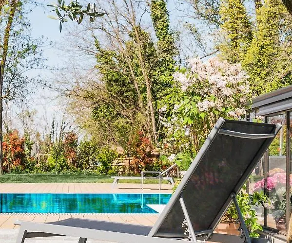 Royal Suite Parma Con Piscine Calda E Fredda