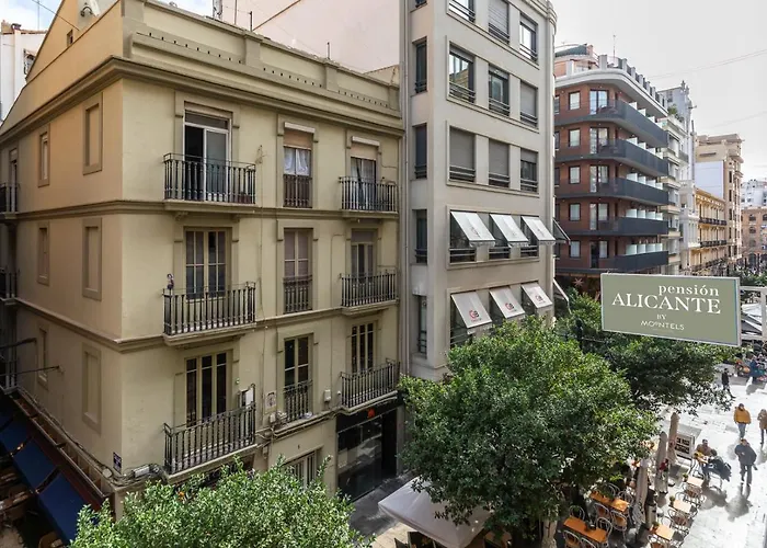 Guest house: Pension Alicante By Moontels