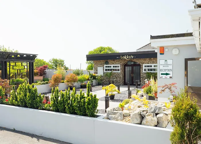 Cheap hotel: The Imperial Dragon Hotel