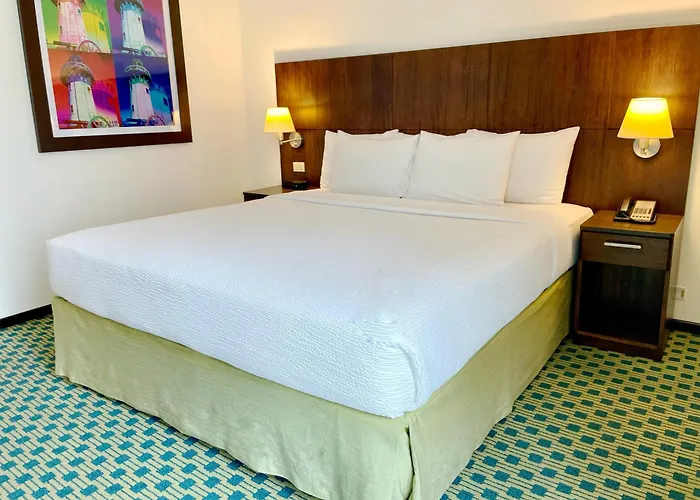 Courtyard By Marriott