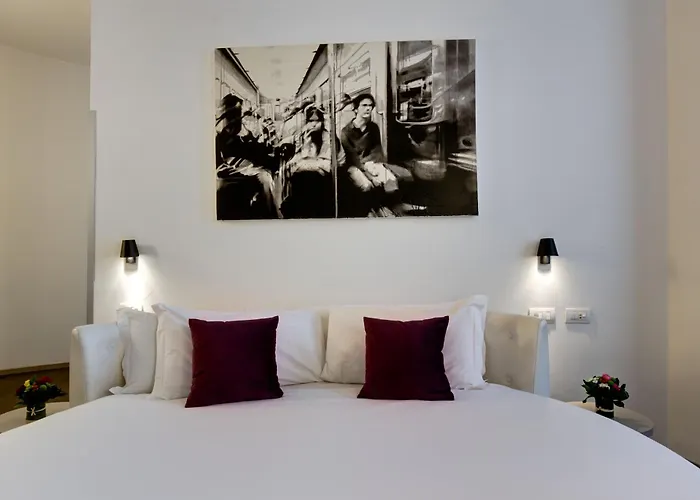 Family Friendly Hotels V Collection Piazza Farnese Luxury Suites