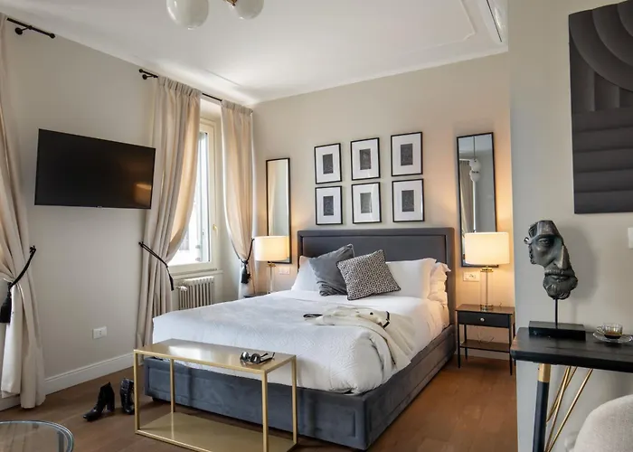 Pension Guide Daplace - Corso Monforte Suites