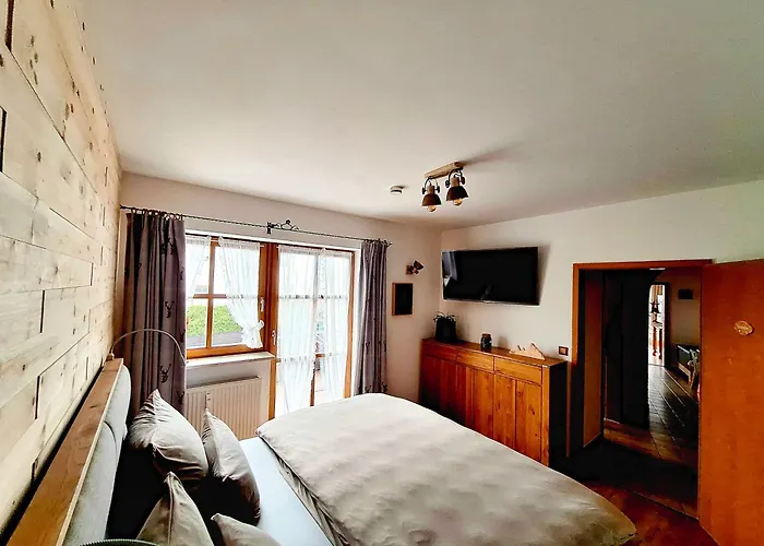 Ferienwohnung Zirbenblüte