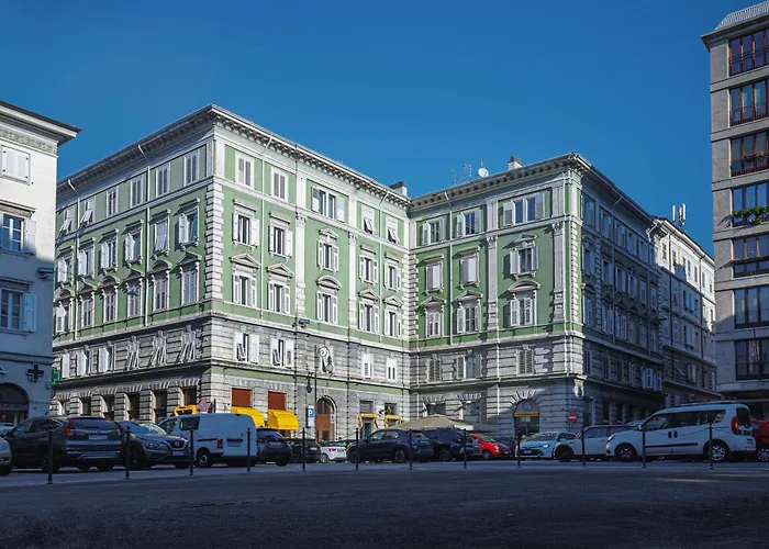 Piazza Giotti 8