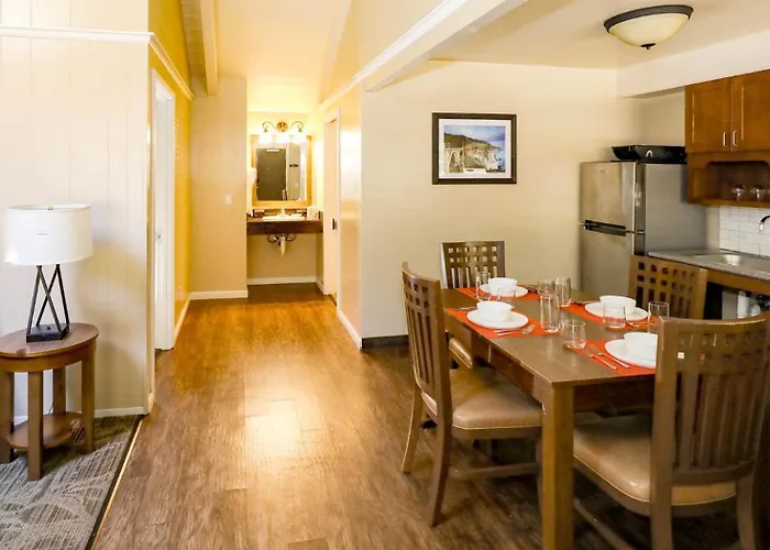 Big Sur Lodge