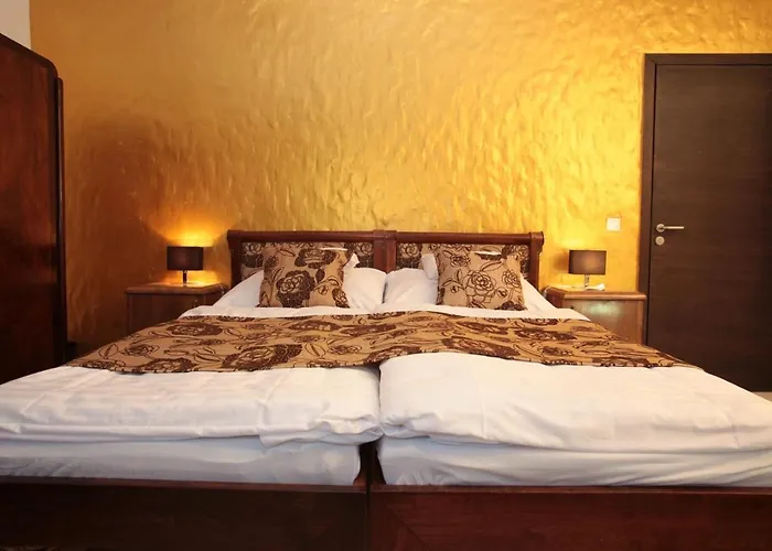 Parliament Penthouse Boutique B&B