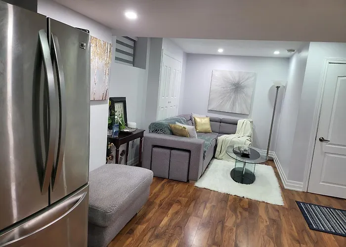 Luxurious Apt 2Brs-1Ba Spacious Modern, With Free Parking