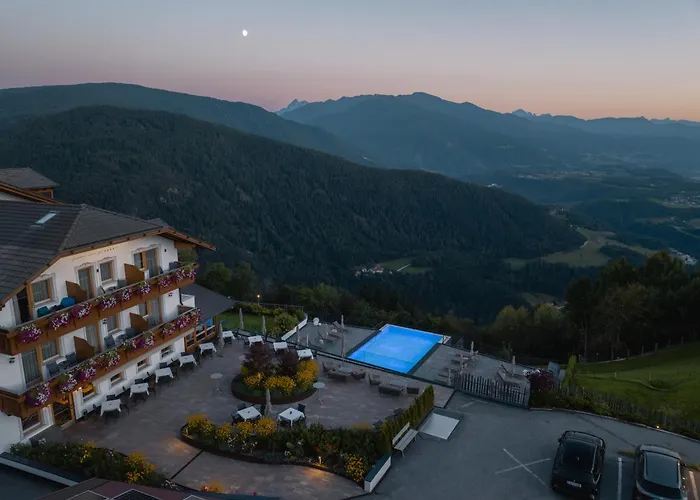 Hotel per sciatori: Panoramahotel Huberhof