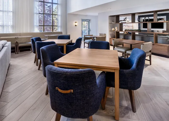 Beach hotel: Staybridge Suites Denver - Cherry Creek By Ihg