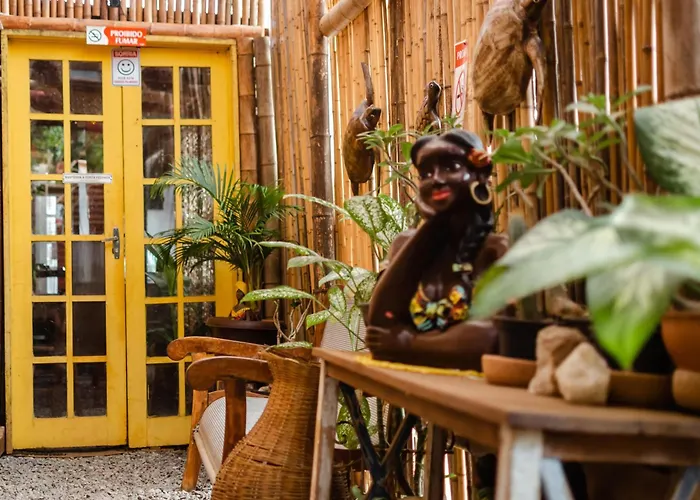 Hotel de praia: Doce Lar Hostel Noronha