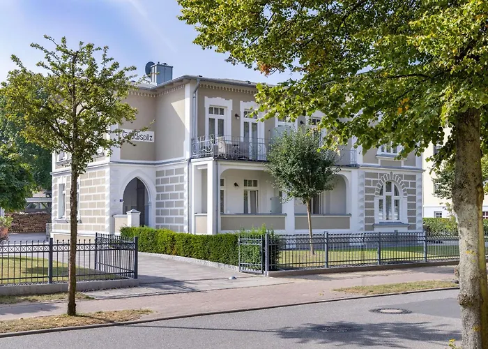 Ferienvermietung: Appartements Villa Glückspilz OFC 27