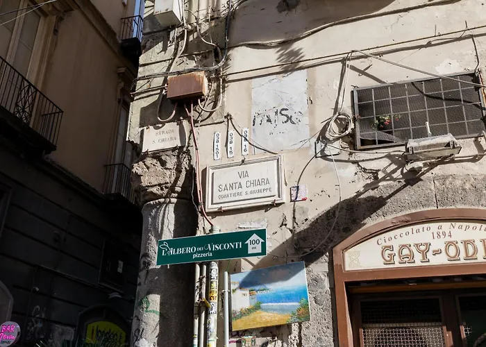  O' Munasterio E Santa Chiara