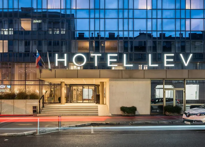 4 sterren hotel: Exe Lev