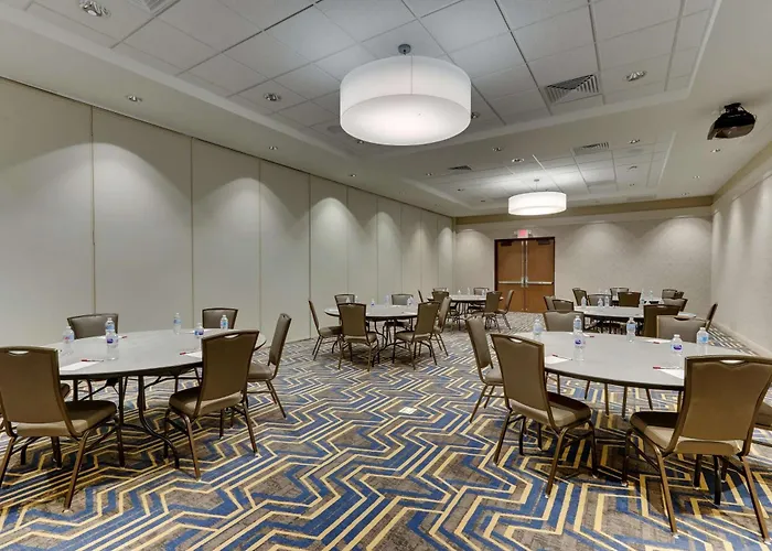 Drury Inn & Suites Lafayette In