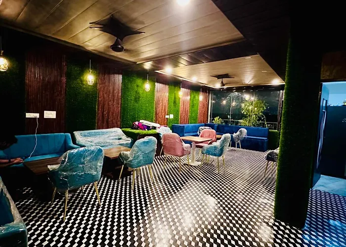 Nahargarh Palace Hotel