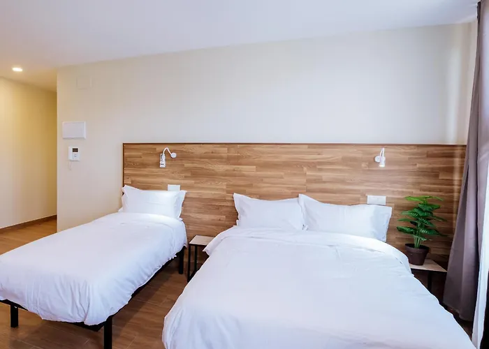 Hoteles con Jacuzzi Golden Alcalá