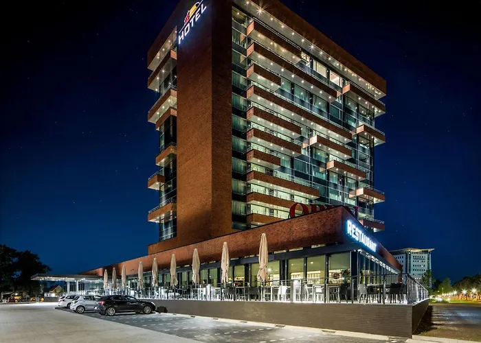 Hotel mit Pool: Van der Valk Hotel Enschede