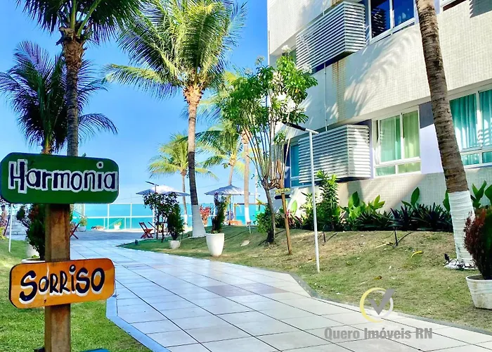 Hotel perto da faculdade: Ponta Negra Beach à beira-mar