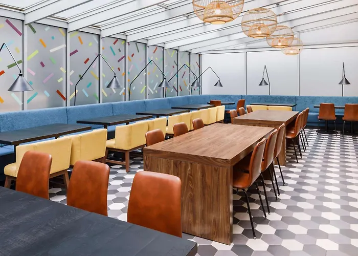 Hotel with view: Hampton Inn Manhattan-35Th St Empire State Bldg