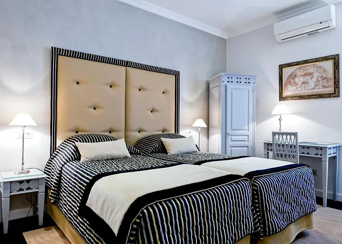 Hotel cerca del colegio: Grand Hotel Des Terreaux