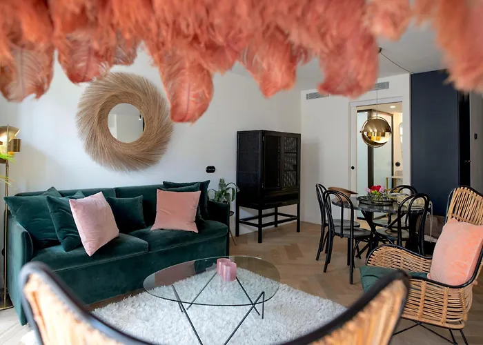Ocho Suites&Kitchen
