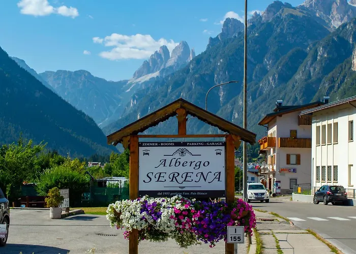 Hotel vicino al College: Hotel Serena - Tre Cime Views