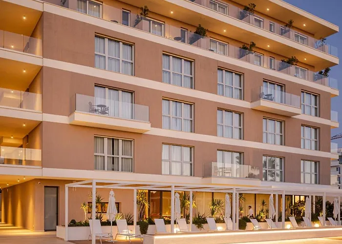 B21 Lifestyle Hotel
