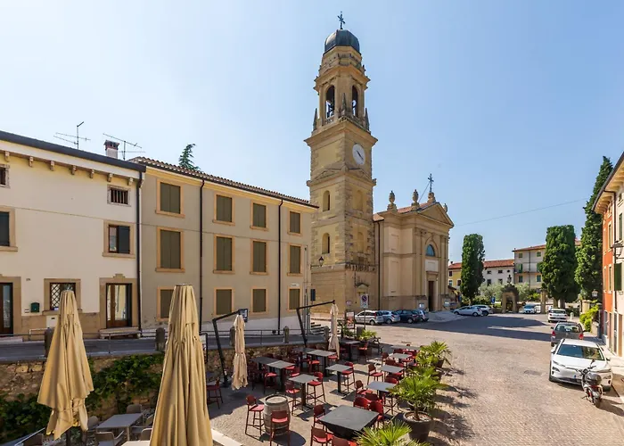 Castrum Wine Relais - Albergo Diffuso