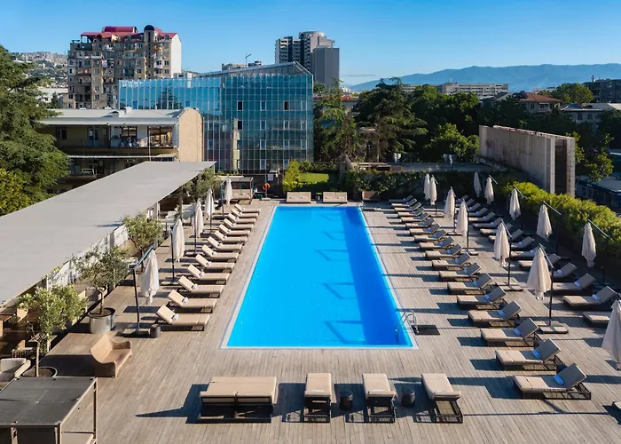 Hotel near College: Holiday Inn - Tbilisi By Ihg