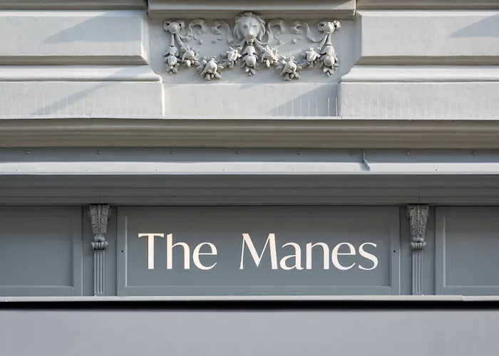 Manes Boutique