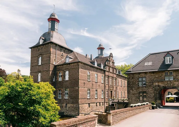 Family Hotel: Schlosshotel Hugenpoet