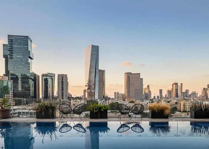 Hotel near College: Jo Shtibel Tel-Aviv